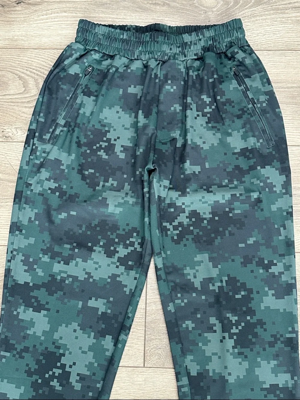 Barbell Apparel Ultralight Jogger Pants Green Digital‎ Camo Size Small